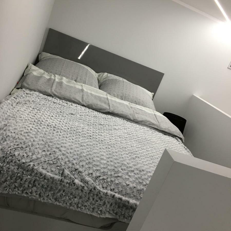 Apartament Mnw Varsovia Exterior foto