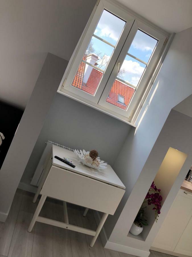 Apartament Mnw Varsovia Exterior foto